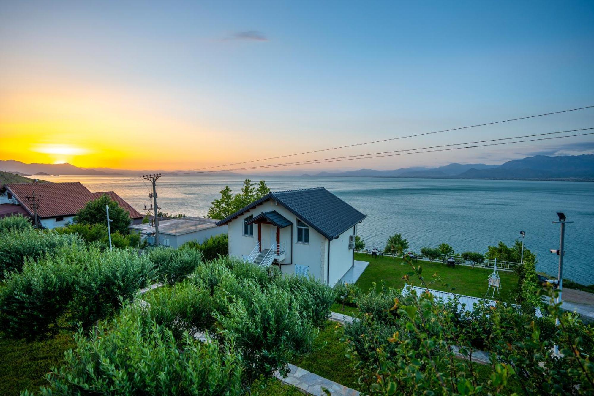 Xhuli Guesthouse Shkodër Eksteriør billede